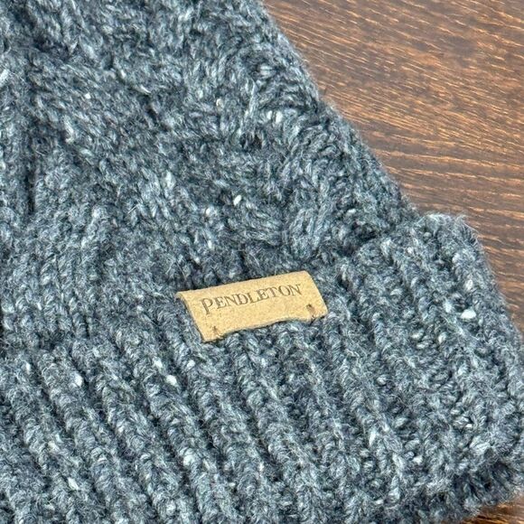 Pendleton Women’s Wool Alpaca Blend Pom Pom Cable Knit Hat OS NWOT - Picture 4 of 8